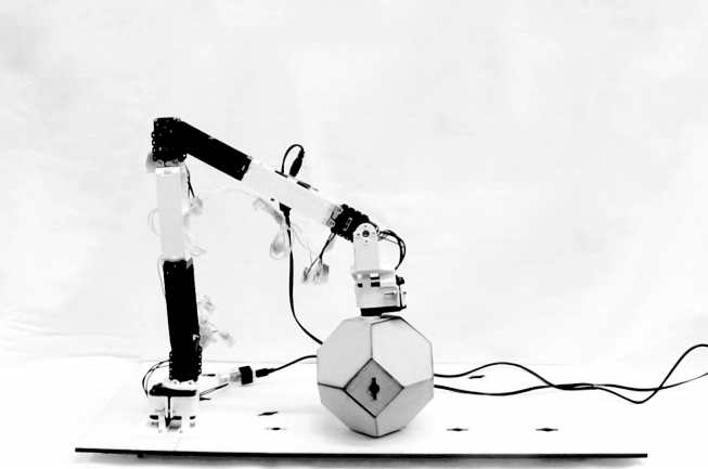 Physical prototype engaging with a modular voxel